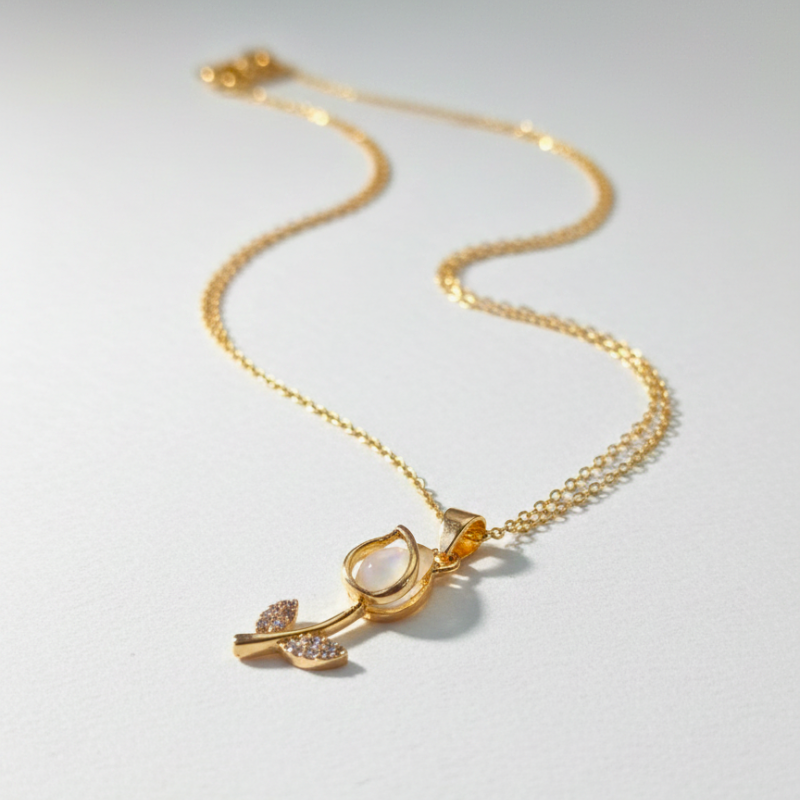 Pearl Bud Grace Pendant