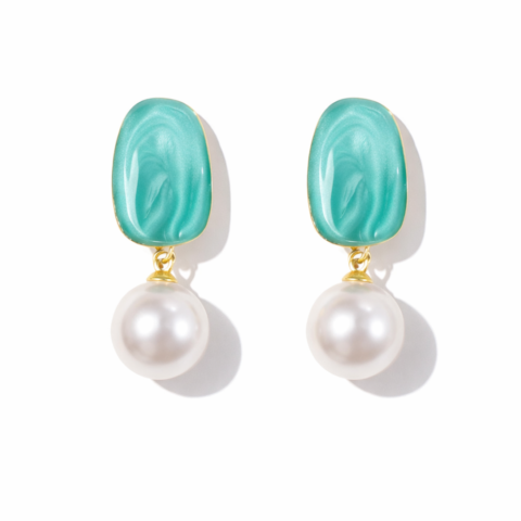 Stone Pearl Earrings