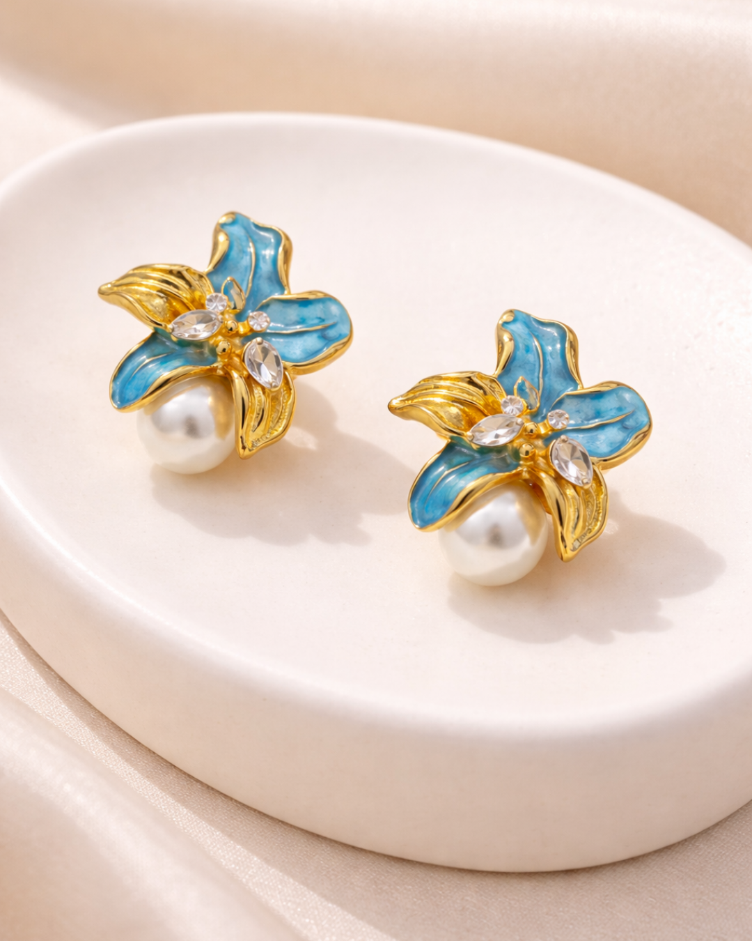 Blue Floral Pearl Stud