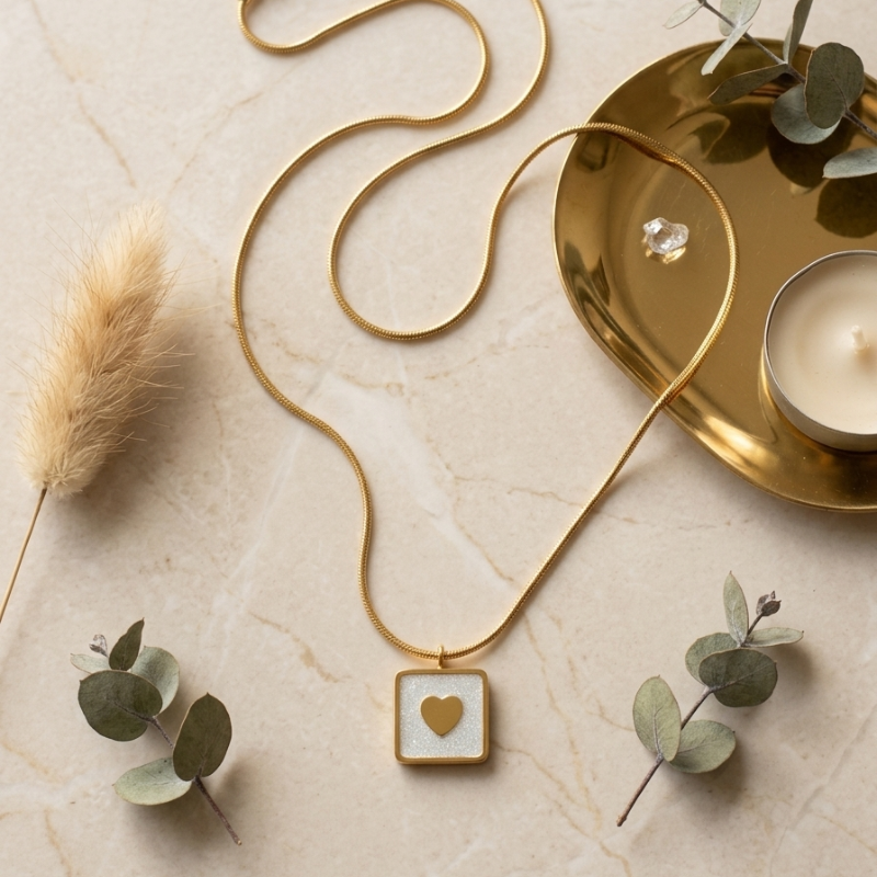 romantic gift necklace